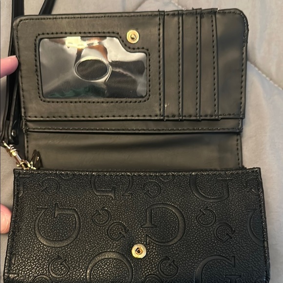 GUESS Black Wristlet Wallet - Picture 2 of 4